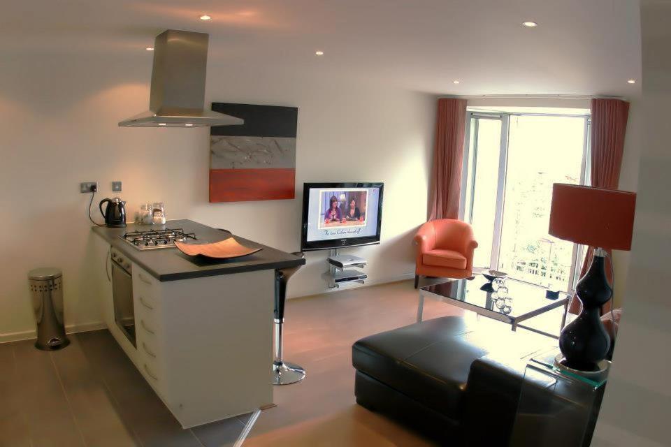 Chelmsford Serviced Apartments Экстерьер фото